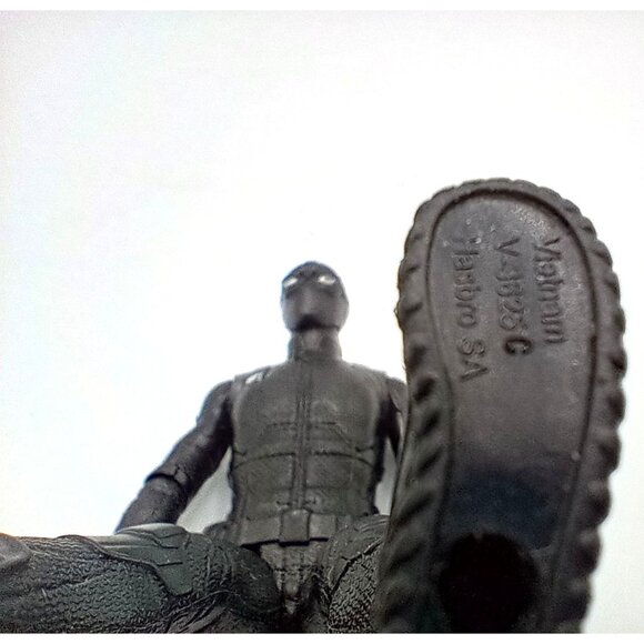 Spider Man Far From Home Stealth Suit Action Figure 2019 Marvel Toy 5.5 Inch - Picture 16 of 16